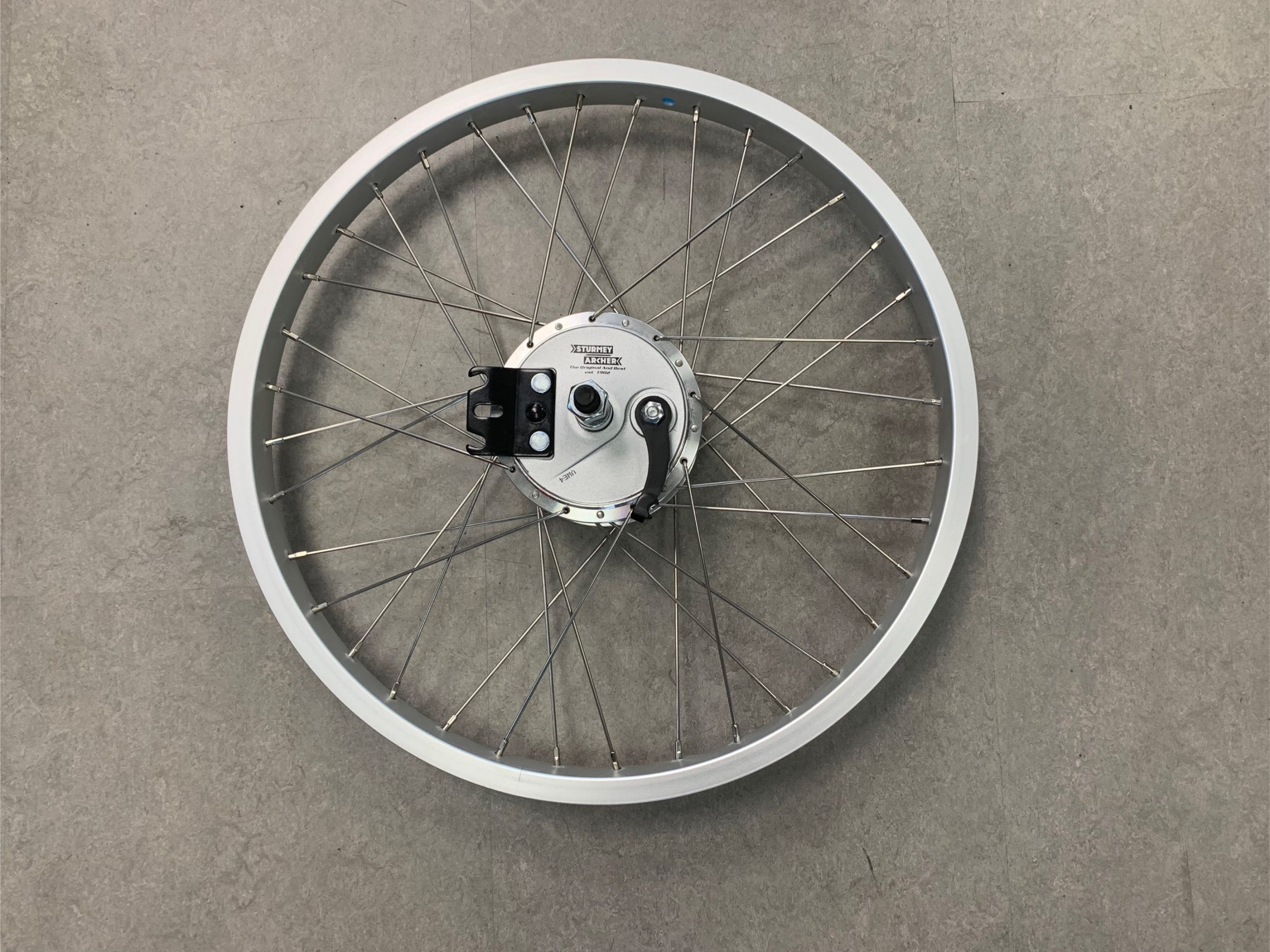 Mehr über den Artikel erfahren Trommelbremslaufräder Sturmey Archer (paar)